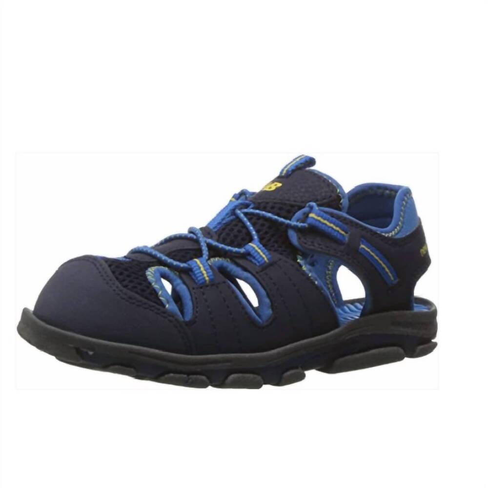 NEW NEW BALANCE big kid's adirondack closed-toe sandal in navy/blue